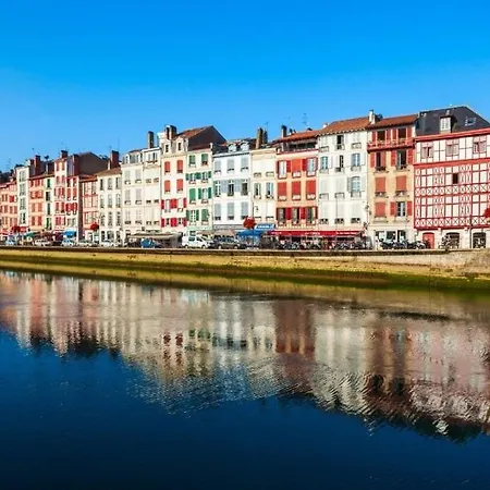 Appartement Escapade Basque - Jardin Privatif Et Ocean A Velo Anglet